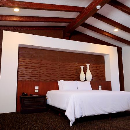 Radisson Hotel Tapatio Guadalajara Aeropuerto 特拉克帕克 外观 照片