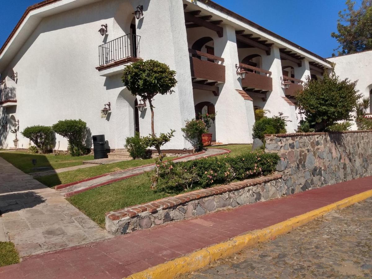 Radisson Hotel Tapatio Guadalajara Aeropuerto 特拉克帕克 外观 照片