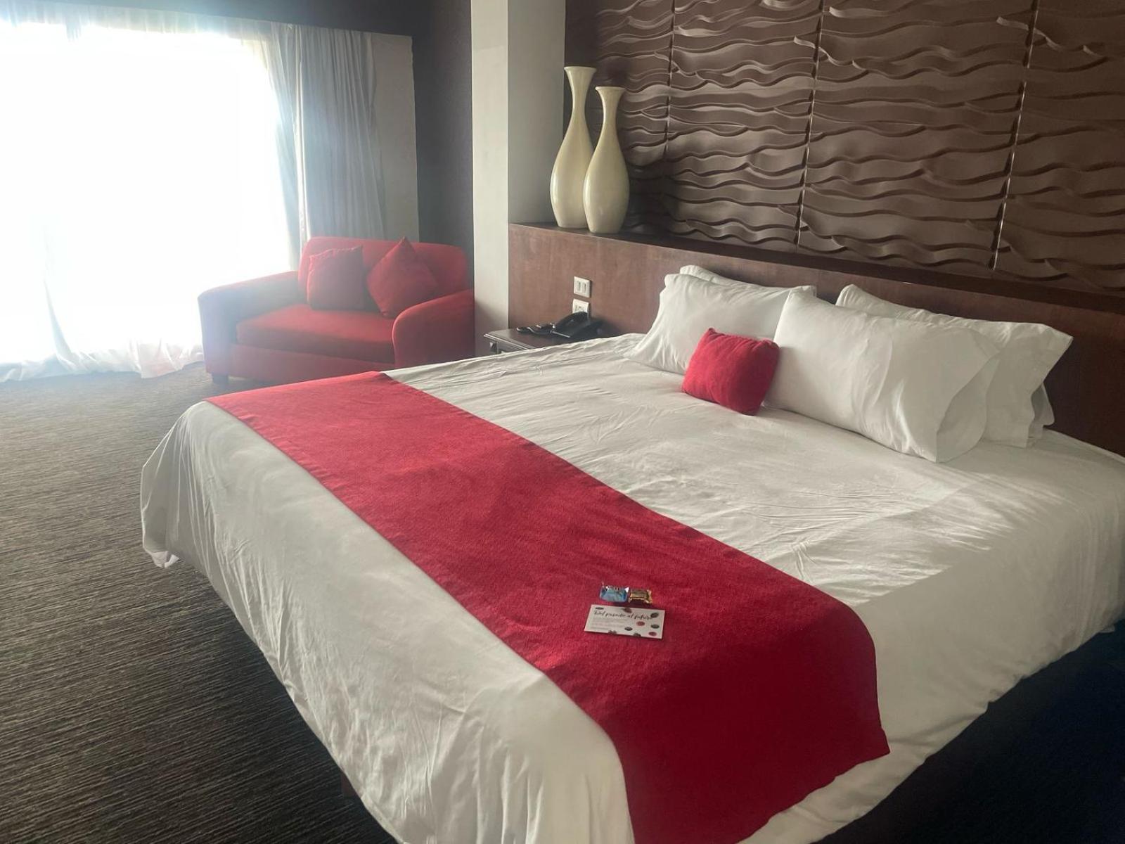 Radisson Hotel Tapatio Guadalajara Aeropuerto 特拉克帕克 外观 照片