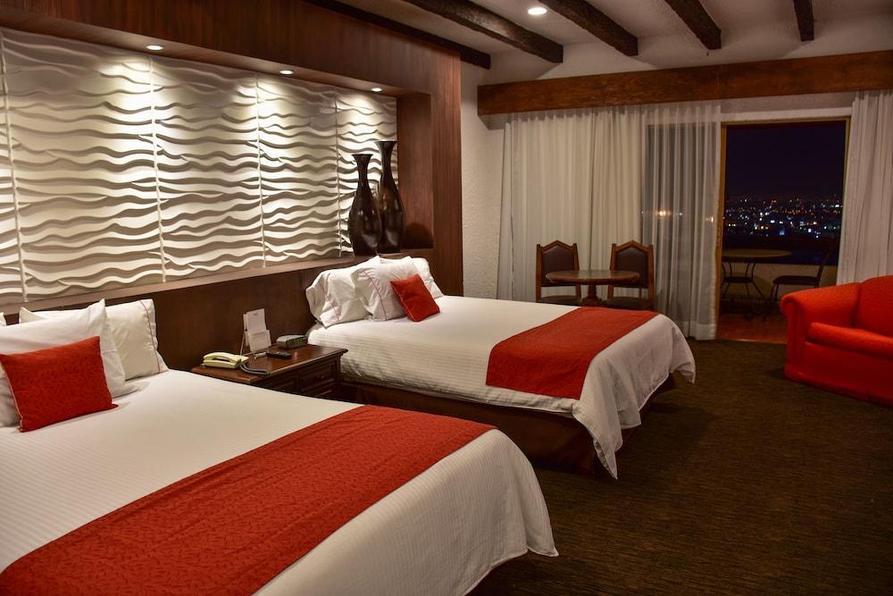 Radisson Hotel Tapatio Guadalajara Aeropuerto 特拉克帕克 外观 照片
